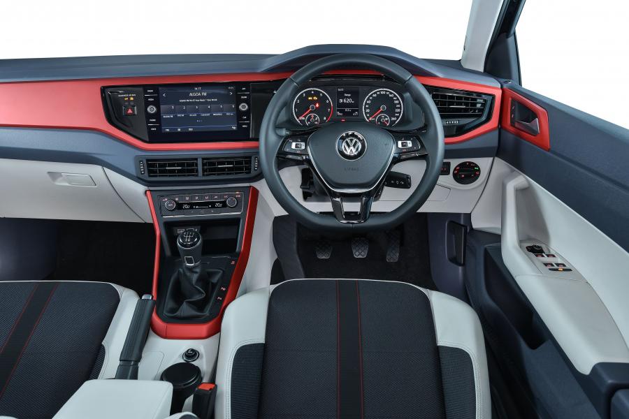 Торпедо Volkswagen Polo Beats 2018 года  (ZA) (фото 10 из 17)